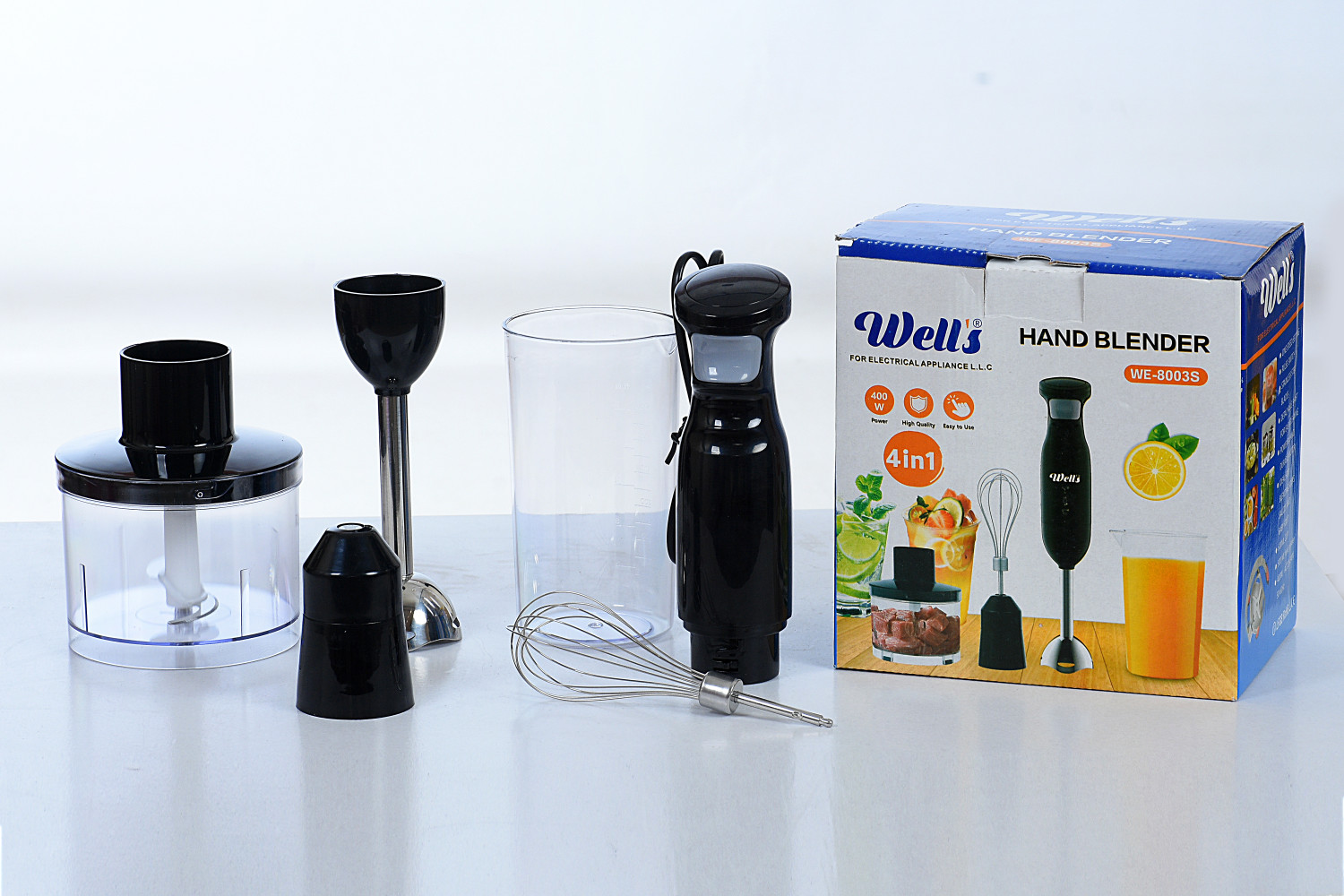 هاند بليندر مزود بمضرب وكبه 400 وات